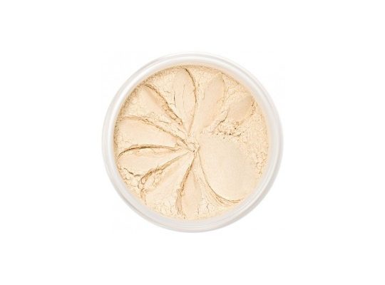 mineralny puder od Lily Lolo